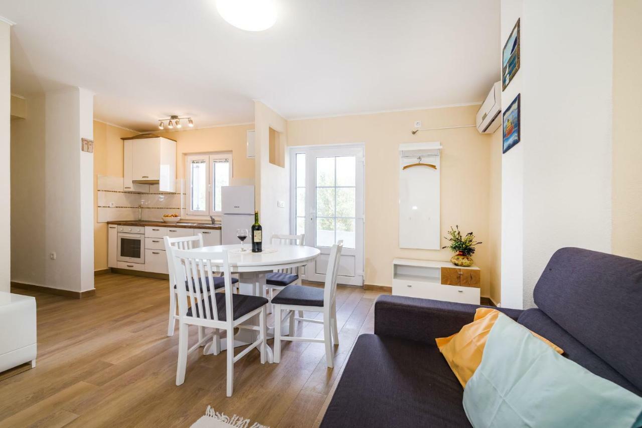 Long Island Olive Apartment Сали Екстер'єр фото
